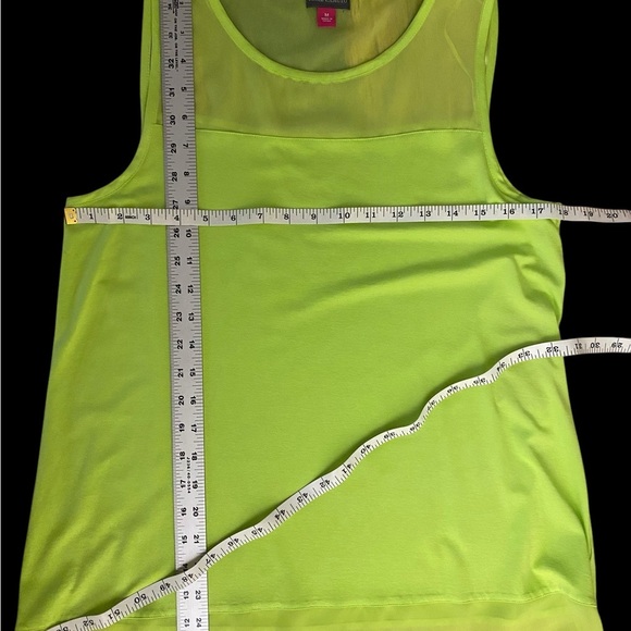 Vince Camuto Green Sleeveless Tank Top with Relaxed Fit - Picture 6 of 12